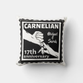 Coussin 17e anniversaire du mariage noir et blanc (Recto)