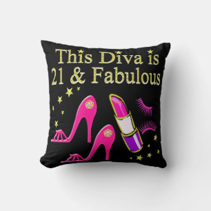 COUSSIN 21 & FABULOUS PINK SHOE ET LIPSTICK DIVA DESIGN
