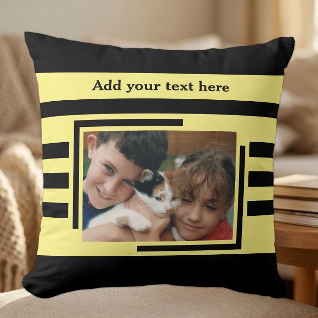 Coussin 2 photo ajouter du texte noir jaune (Créateur téléchargé)