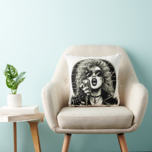 Coussin 80s Rocker chick chick chanteuse encre