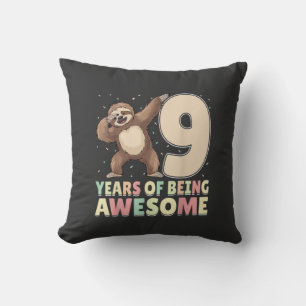 Coussin 9 Ans d'être Incroyable Sloth Faisant le Dab 9ème