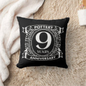 Coussin 9e Tournoi de tennis anniversary pottery (Couverture)