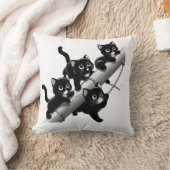 Coussin A beautiful and cute design for small black cats (Couverture)