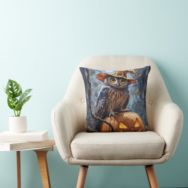 Coussin A mysterious, charming owl wearing an orange hat s (Chaise)