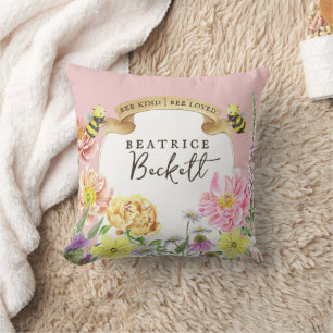 Coussin Abeille rose mignonne et Fleur sauvage garde d'ann