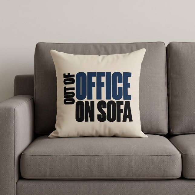 Coussin Absent du bureau sur le canapé (Créateur téléchargé)