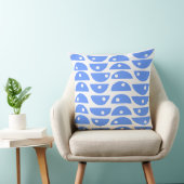 Coussin Abstrait 220816 - Bleu Bébé sur Fond Blanc (Chaise)