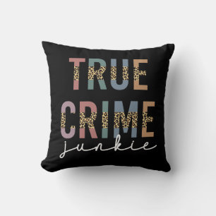 Coussin Accro au vrai crime   Amateur de séries sur les me