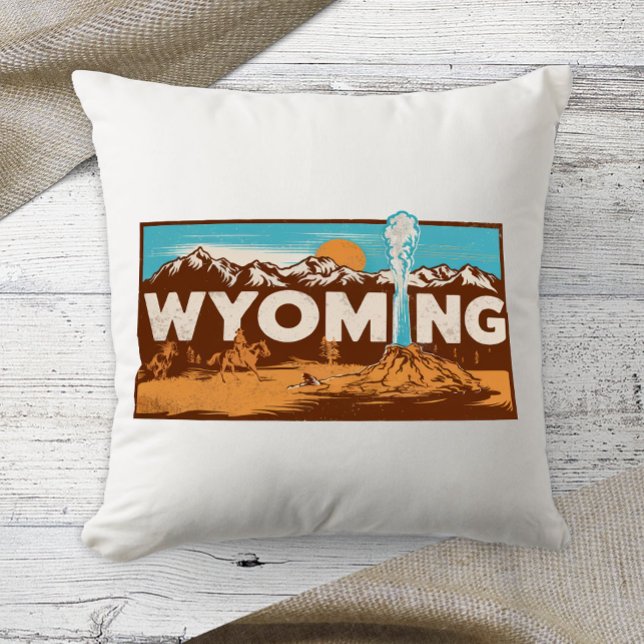 Coussin Accueil État Wyoming Couleur rétro (Créateur téléchargé)