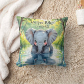 Coussin Adorable Baby Elephant and Reflection Personalized (Couverture)