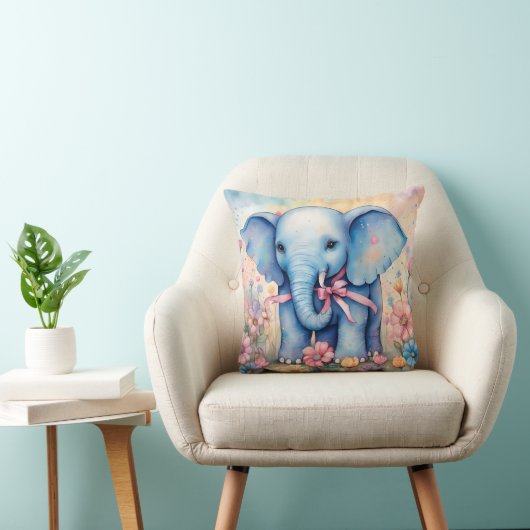 Coussin Adorable bébé éléphant dans un jardin pastel (Chaise)