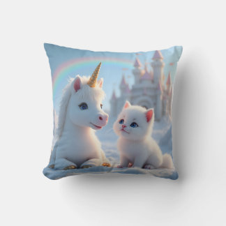 Coussin adorable chaton blanc et bébé licorne
