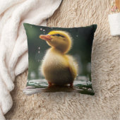 Coussin "Adorable Duckling in the Rain  (Couverture)
