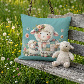 Coussin Agneaux Mignons avec Accents Floraux et Patchwork