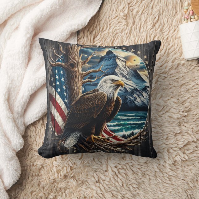 Coussin Aigle Majestic contre Arrière - plan Pittoresque-a (Couverture)