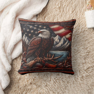 Coussin Aigle majestueux surplombant les montagnes et drap