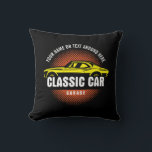 Coussin Ajouter un nom Texte Jaune voiture classique<br><div class="desc">Ajoutez le nom et d'autres textes à cette grande conception de voiture classique - - Voir cette Boutique pour plus de cadeaux de voiture pour votre passionné de voiture!</div>