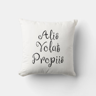 Coussin Alis Volat Propiis