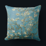 Coussin Almond Blossom par Vincent Van Gogh<br><div class="desc">Almond Blossom par Vincent Van Gogh</div>