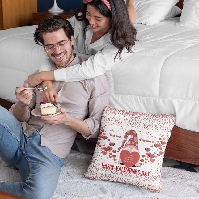 Coussin Amour Gnome Joyeux Jour des Valentines (Love Gnome Happy Valentines Day Throw Pillow)