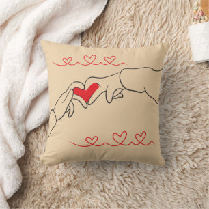 Coussin Amour minimaliste Ligne artistique Mains tenant un