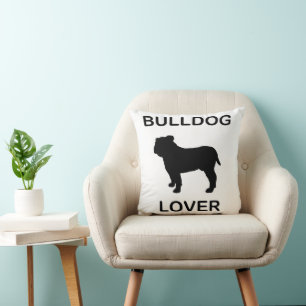 Coussin amoureux de bulldog