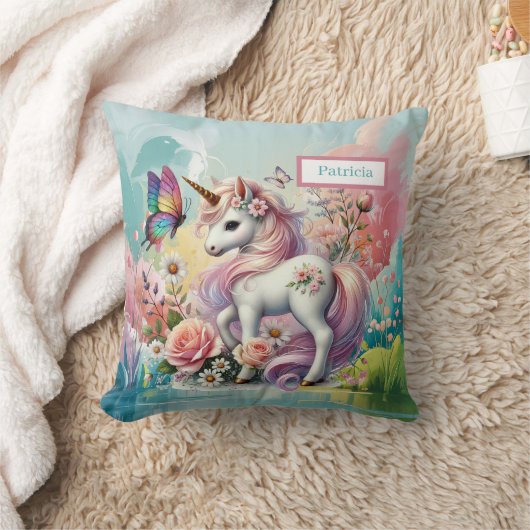 Coussin Amoureux de licorne mignonne ajouter un nom (Couverture)