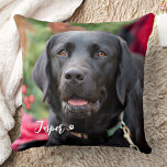 Coussin Amoureux des chiens simple personnalisé 2 photo<br><div class="desc">Tout semble mieux avec la photo de votre animal ! Ajoutez de l'amusement et du style à n'importe quelle chambre avec votre coussin photo personnalisé pour animaux de compagnie. Ajoutez votre photo préférée à ce coussin doux et customisez avec le nom de votre animal de compagnie. Un cadeau unique et...</div>