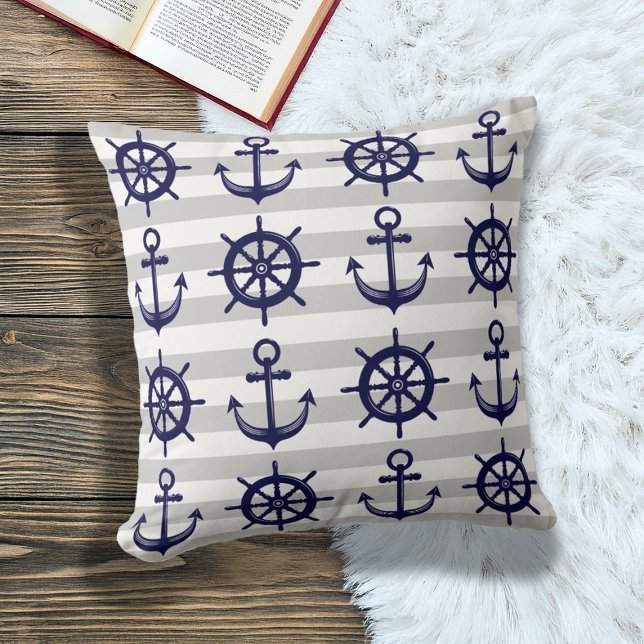 Coussin Ancrage et roue de bateau gris rayé Nautical (Créateur téléchargé)