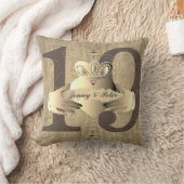 Coussin Anniversaire de l'Ancien Pil de l'Anneau d'or (Couverture)