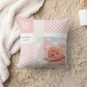 Coussin Annonce de naissance de bébé au vichy rose (Couverture)