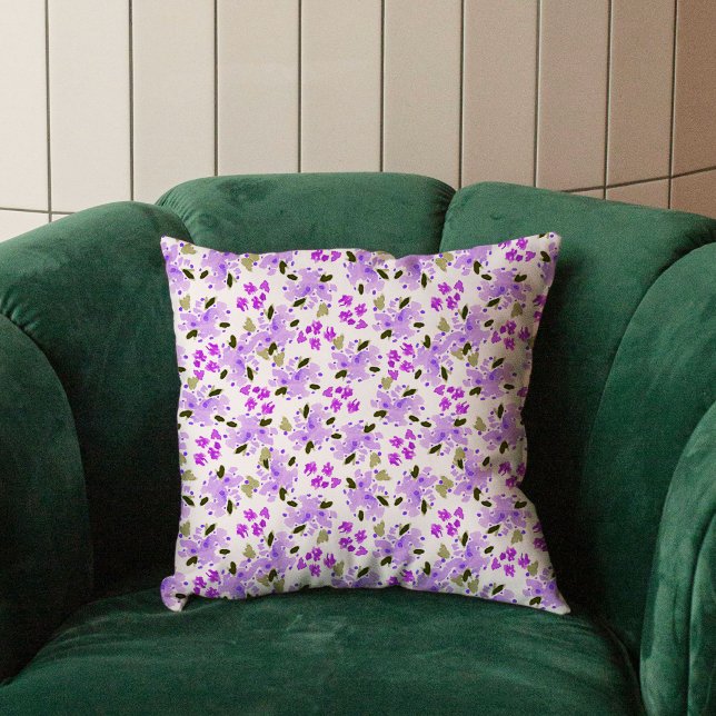 Coussin Aquarelle violette Jardin Floral Jeu d'Oreiller (Purple Watercolor Floral Garden Throw Pillow)