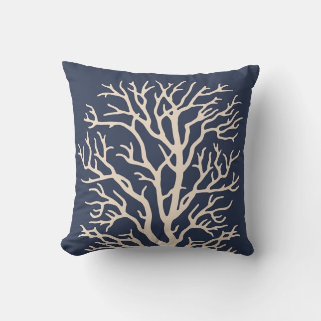 Coussin Arbre de corail en crème sur le bleu marine foncé (Recto)