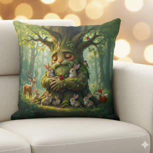 Coussin Arbre Père Whimsical avec des Créatures de Forêt