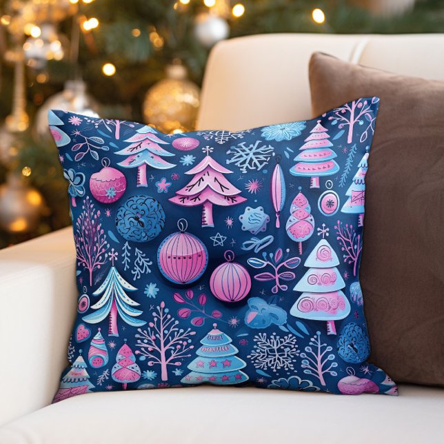 Coussin Arbres de Noël Whimsical bleu rose (Festive blue and pink Christmas decorator pillow)