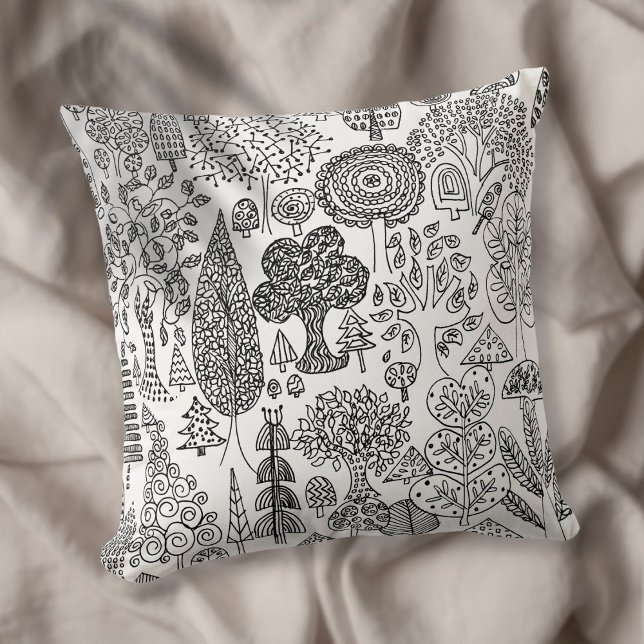 Coussin Arbres noirs et blancs Illustration Main Drawn Art (Créateur téléchargé)