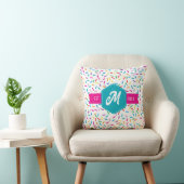 Coussin Arc en ciel coloré sautiner Monogramme rétro (Chaise)