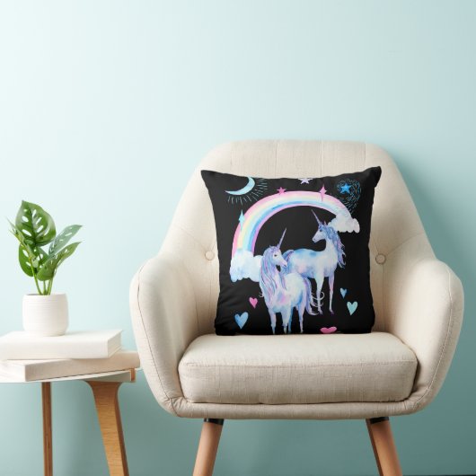 Coussin Arc-en-ciel et licornes (Chaise)