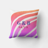 Coussin Arc-en-ciel rose jaune ajouter nom du couple lieu  (Verso)