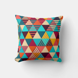Coussin arrière - plan Abstrait aux formes triangulaires. 