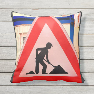 Coussin ART Triangle par dessin de rue