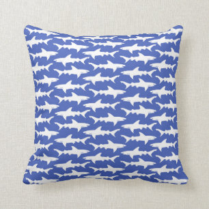 Coussin Attaque de requin - bleu et blanc