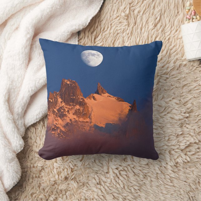 Coussin Au lever du soleil | Aiguille du Plan Chamonix, Fr (Couverture)