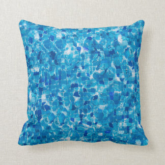 Coussin avec motif mozaïque bleu
