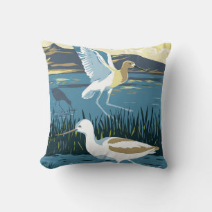 Coussin Avocet américain dans le Grand lac de sel dans l'U