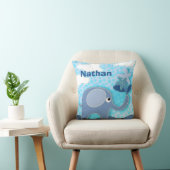 Coussin Baby Blue Elephant et Fleurs Personnalisé (Chaise)