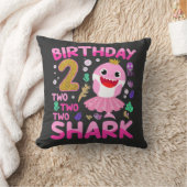Coussin Baby Cute Shark 2e anniversaire garçon fille 2 an (Couverture)