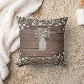 Coussin Baby's Breath dans un Pot Mason en Bois Rustique (Couverture)