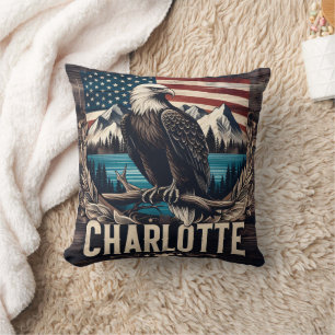 Coussin Bald Eagle Surplombant Charlotte Avec Montagnes