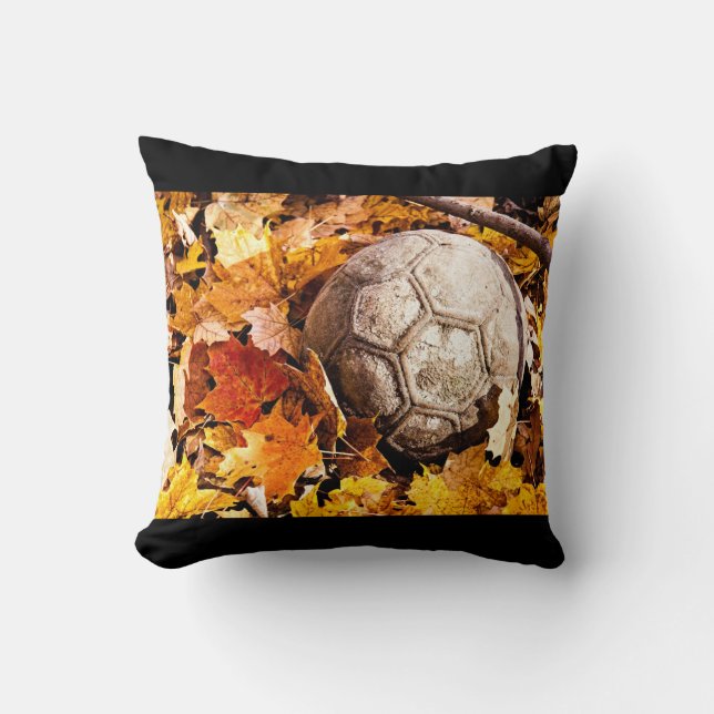 Coussin balle dans les bois (Recto)